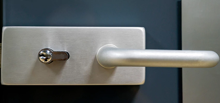 Change Patio Door Locks in Blythe, California